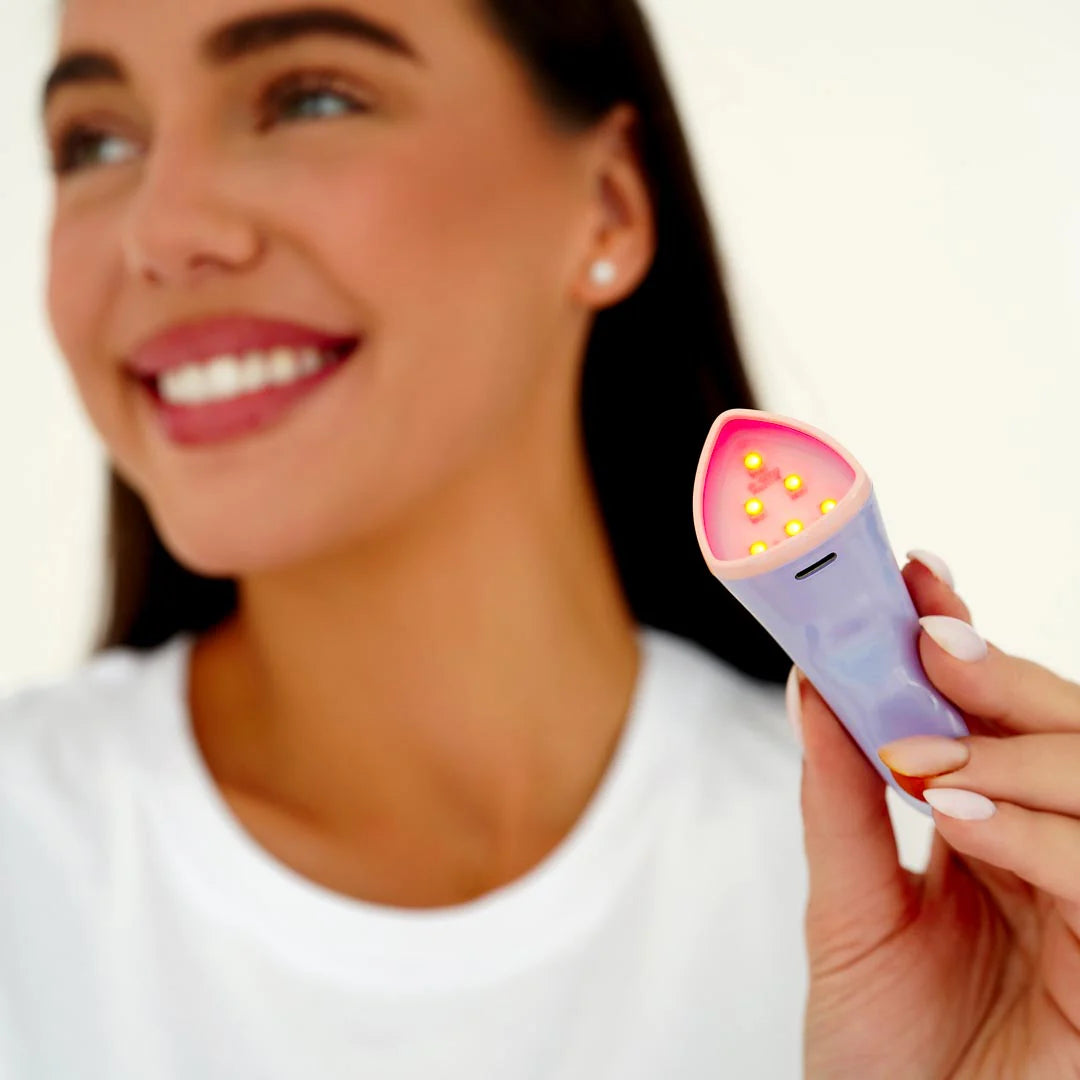 The Glow Wand™ | Pimple Spot Treatment